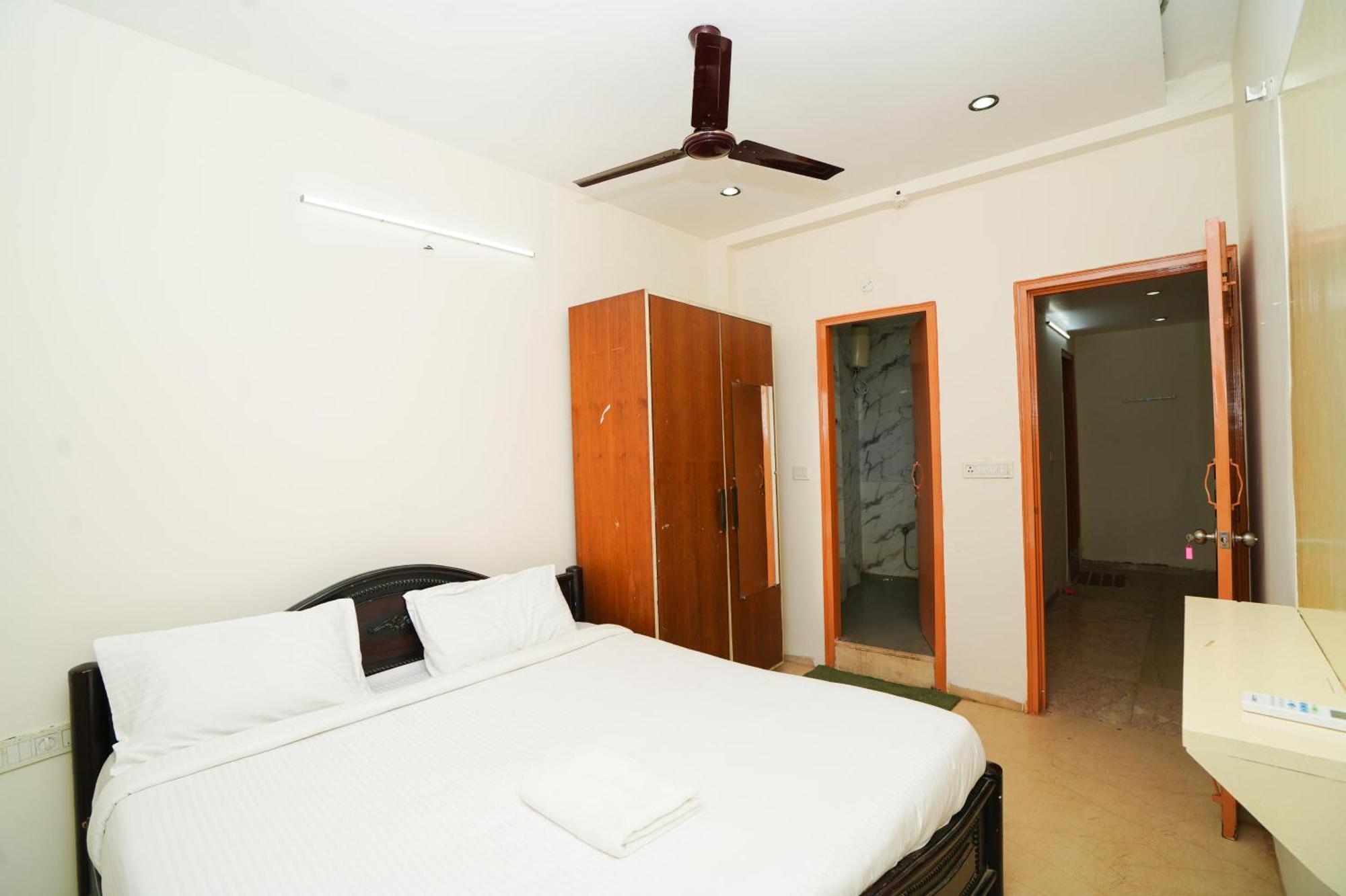 Golden Villa - Duplex House With Private Theater - Near To Alipiri And Bhudevi Ttd Ticket Counter And Kapilateertham Tirupati Exterior photo