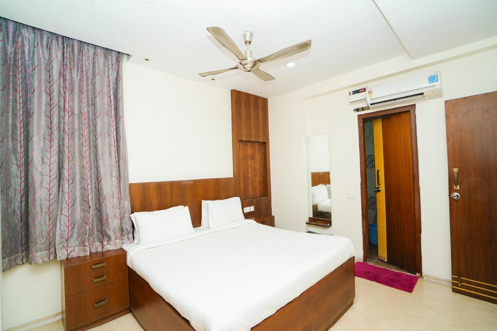 Golden Villa - Duplex House With Private Theater - Near To Alipiri And Bhudevi Ttd Ticket Counter And Kapilateertham Tirupati Exterior photo